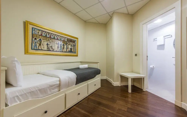 Al Khushkar by Deluxe Holiday Homes