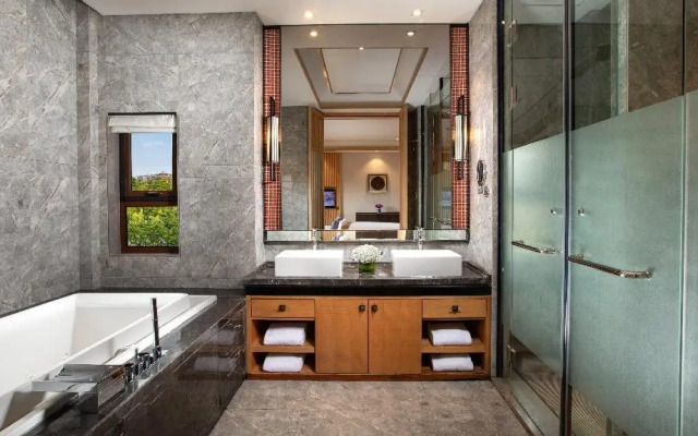 Holiday Inn Dalian Hot Spring by IHG