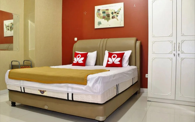 ZEN Rooms Cipete Utara