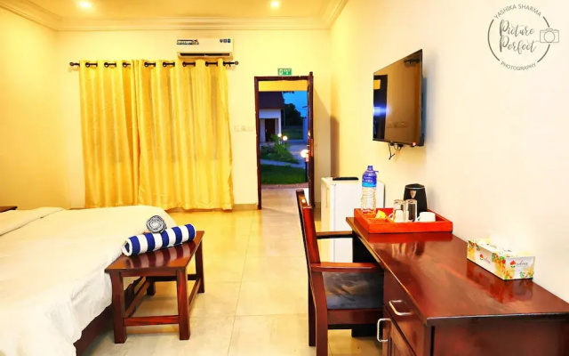 The Haven Sun N' Fun Hotel