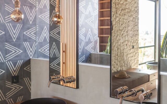 Exceptional Architect's 5BR Villa, an Oasis Gem in Canggu Centre