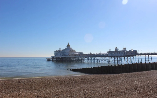 Marine Court Holiday Apartments