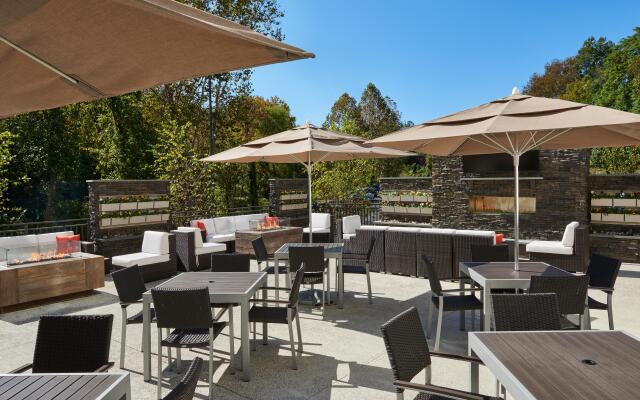 Holiday Inn & Suites Philadelphia W - Drexel Hill by IHG