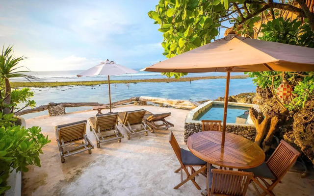 Rock 'n Reef Hotel