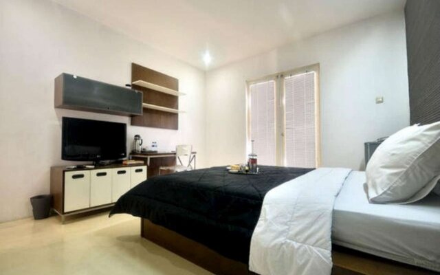 FLAT06. Cipete