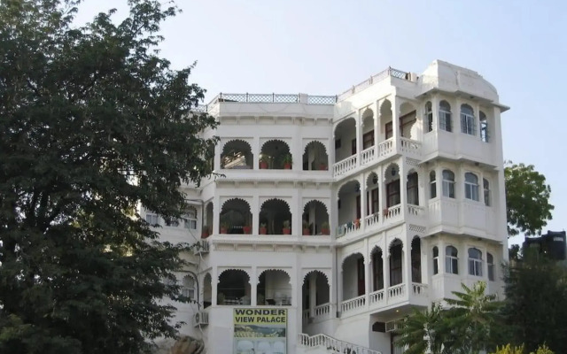 Wonder View Palace