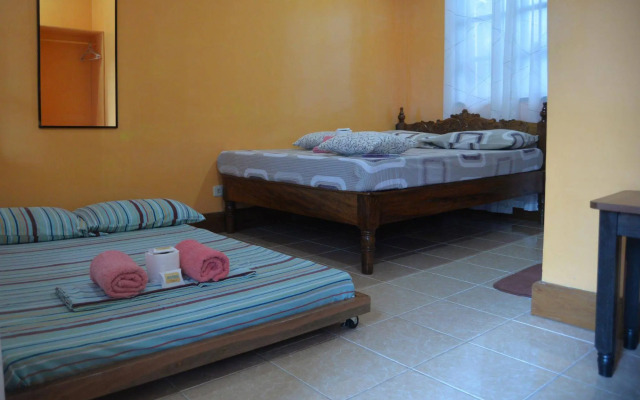 Jurias Garden Hotel