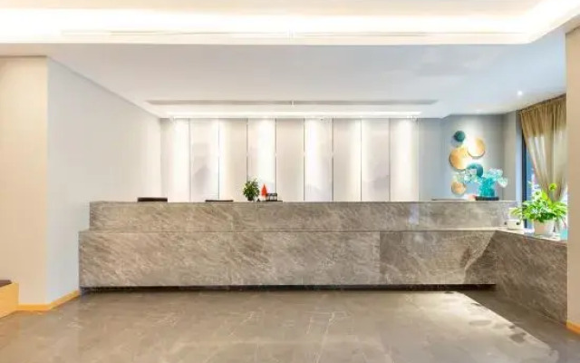 Shiguang Mercure Hotel (Yongkang Baolong Plaza)