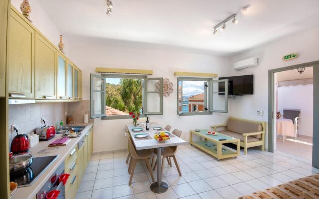 Dora I Studio - Cozy With bay View
