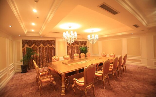 Zhangjiakou HongHao Holiday Hotel