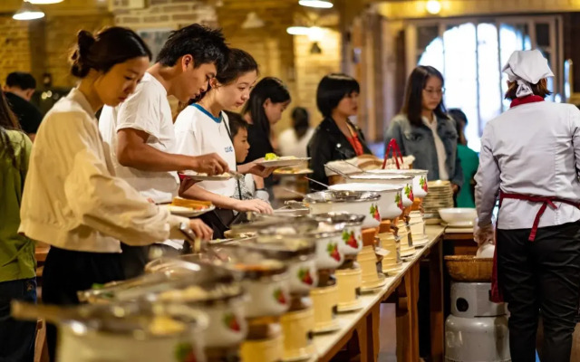 Saphir Dalat Hotel