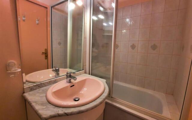Appartement Les Menuires, 1 pièce, 3 personnes - FR-1-452-269