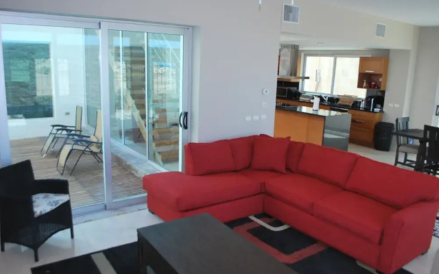 Luna Blanca Resort By Kivoya Vacation Rentals