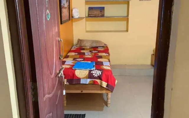 Gopi Guest House