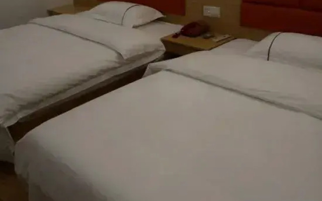 Dafuhao Hotel (Zhaoqing Xijiang South Road)