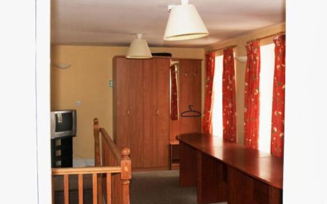 Yaroslavl - Exeter Inn