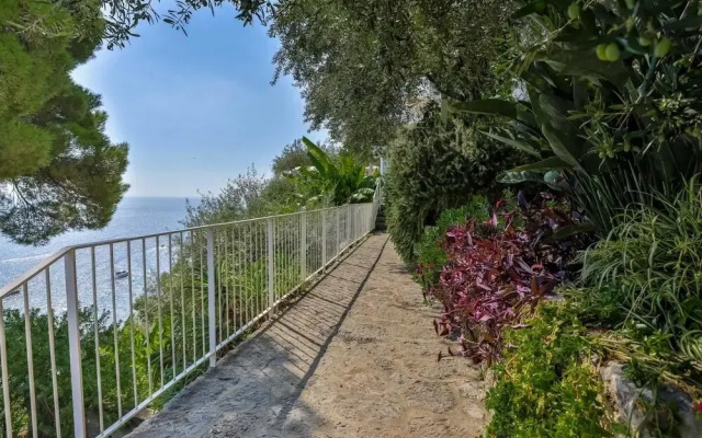 Luxury Room With sea View in Amalfi ID 3927