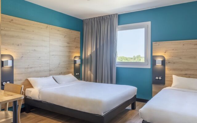B&B HOTEL Saint-Martin-de-Crau Alpilles Camargue