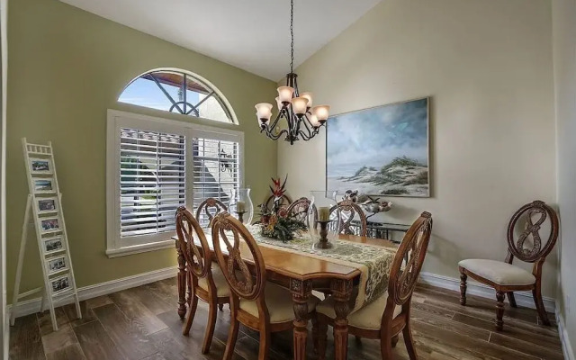 Rookery Ct Home