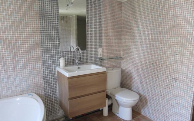 Atmospheric Villa in Pottery Town Salernes , Near Many Lovely Villages