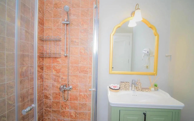 9 Alacati Boutique Hotel