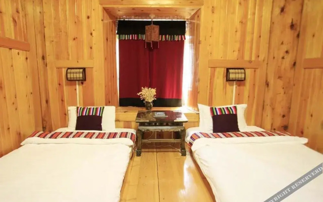 Shangri-la Zhengyi Homestay