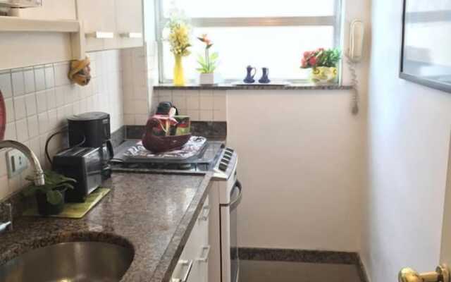 Studio Premium Leblon