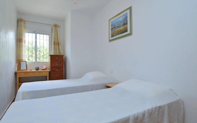 Lovely Holiday Home in Finestrat with Swimming Pool