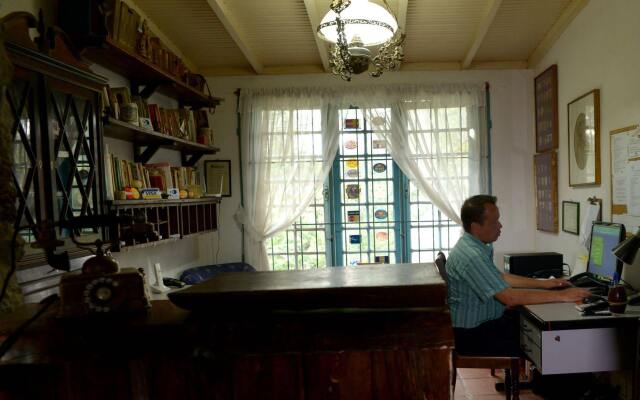 Hotel Pousada Esmeralda