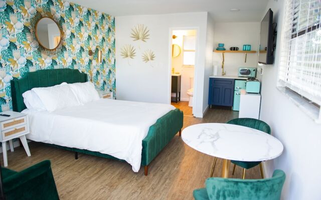 Sunburst Inn