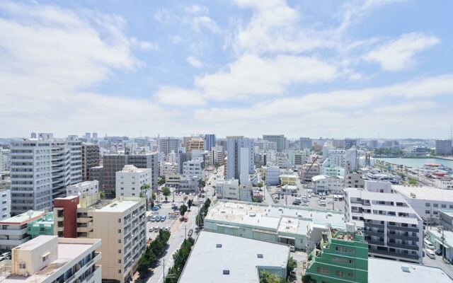 B/C HOTEL NAHA Hotel with rental car