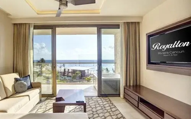 TravelSmart at Royalton Riviera Cancun Exclusive for WVO Members, Cancun, Mexico - Hotel in Cancun - Photo 3