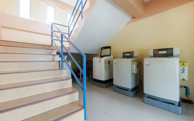 OYO 75319 Samutsin Place