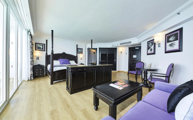 Hotel Riu Palace Paradise Island - Adults Only - All Inclusive