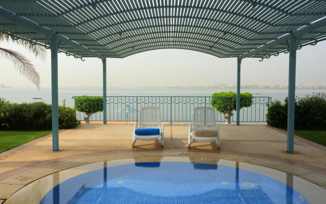 Mercure Ismailia Forsan Island Hotel