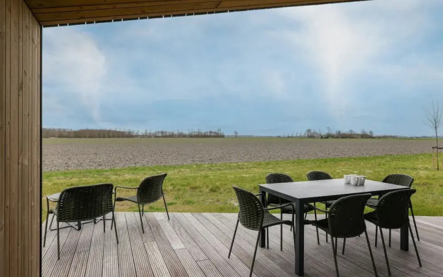 Amazing Holiday Home With Terrace