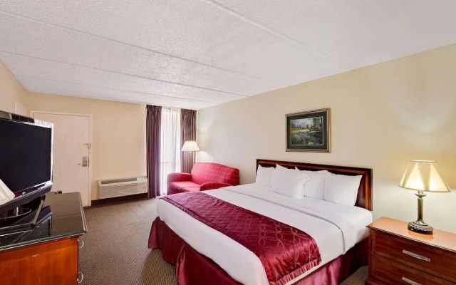 Days Inn Bay City