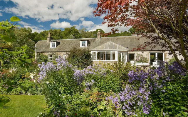 Tomnabrack Cottage B&B