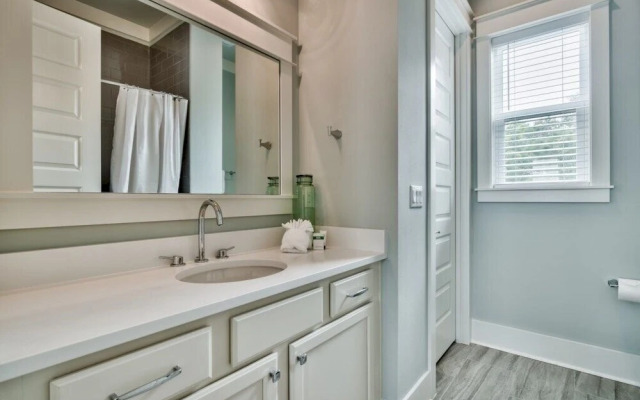 Starfish Chateau NEW Luxury Golf Cart