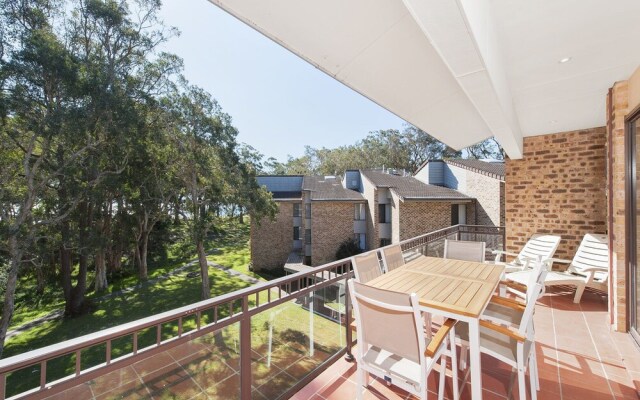 Grevillia, Bay Parklands, Unit 49/2 Gowrie Avenue