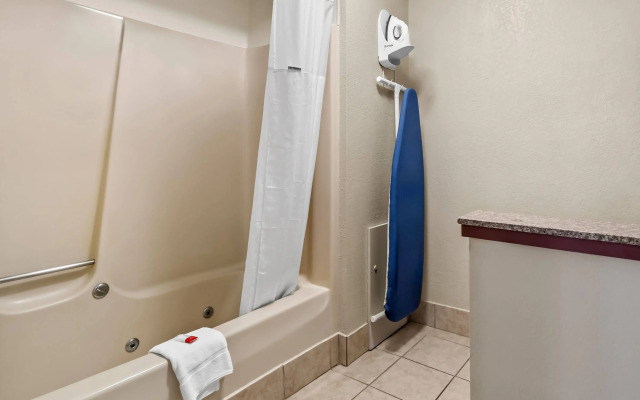 Days Inn by Wyndham Whitmore Lake/Ann Arbor/Brighton