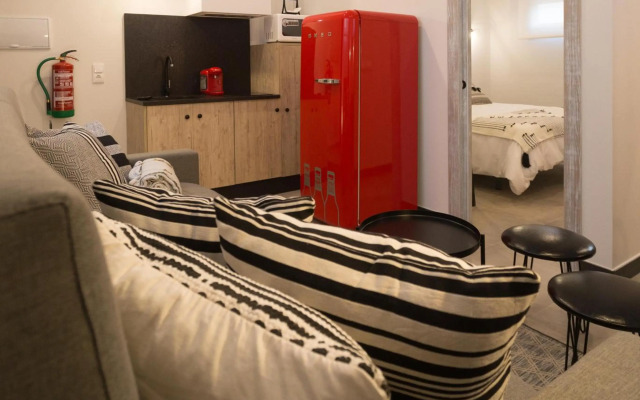 TRIA NOMINA Apartamentos Turísticos