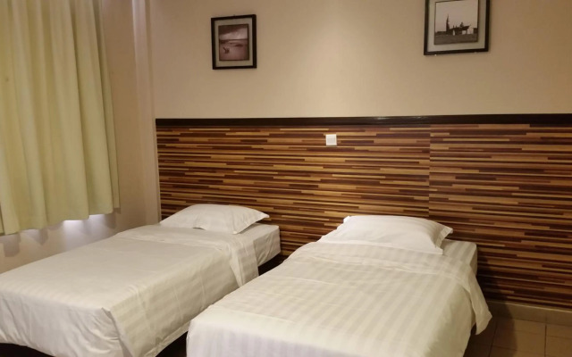 Sri Iskandar Hotel