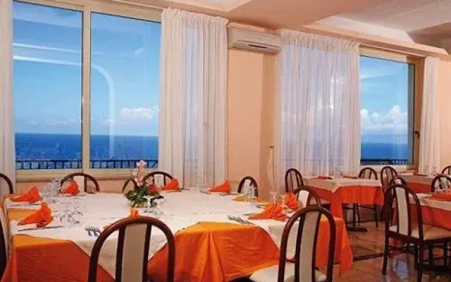 Hotel Corallo Calavà