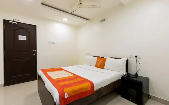 OYO Rooms 595 Mumbai Central