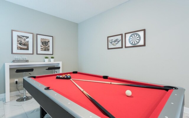 Private Pool Modern Elegance Ideal Locale