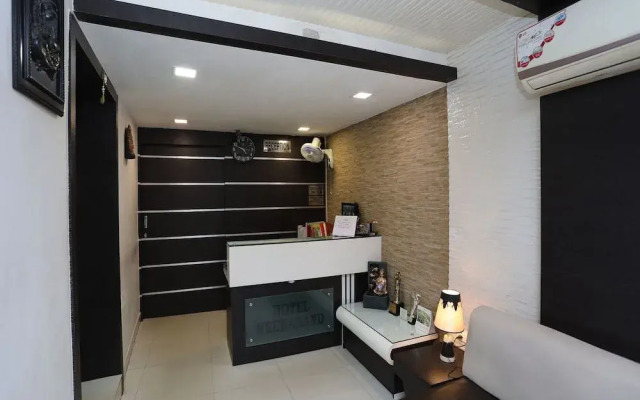 OYO Flagship 16097 Neeranand Regency Bhowanipore