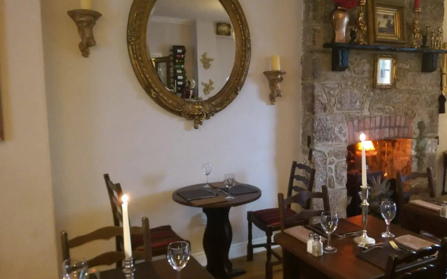 The Globe Inn