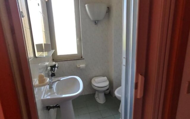 Room in Lodge - Briatico 2 min From the sea and 15 min From Tropea, Room With Kitchenette