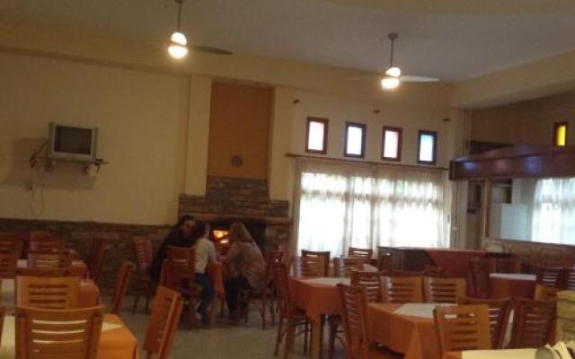 Hotel Defkalion